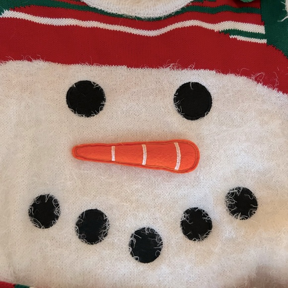 Adorable Holiday Snowman Dress, fuzzy white- size small - Picture 4 of 6